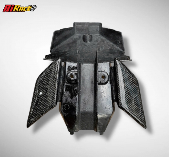 DÈ BIỂN SỐ VARIO 2018 TRỞ LÊN - ỐP CARBON FIBER