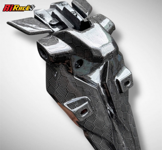 DÈ BIỂN SỐ VARIO 2018 TRỞ LÊN - ỐP CARBON FIBER